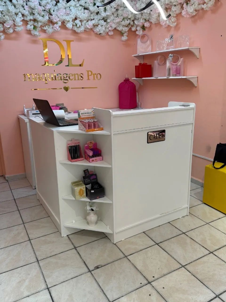 Recepção/ caixa para loja - Foto 2