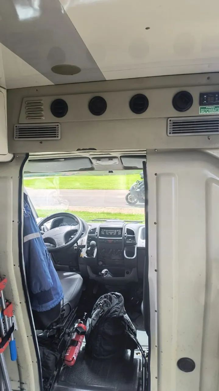 Fiat Ducato Multi Long. 2.3 T.alto ME Diesel 2011 - Foto 4