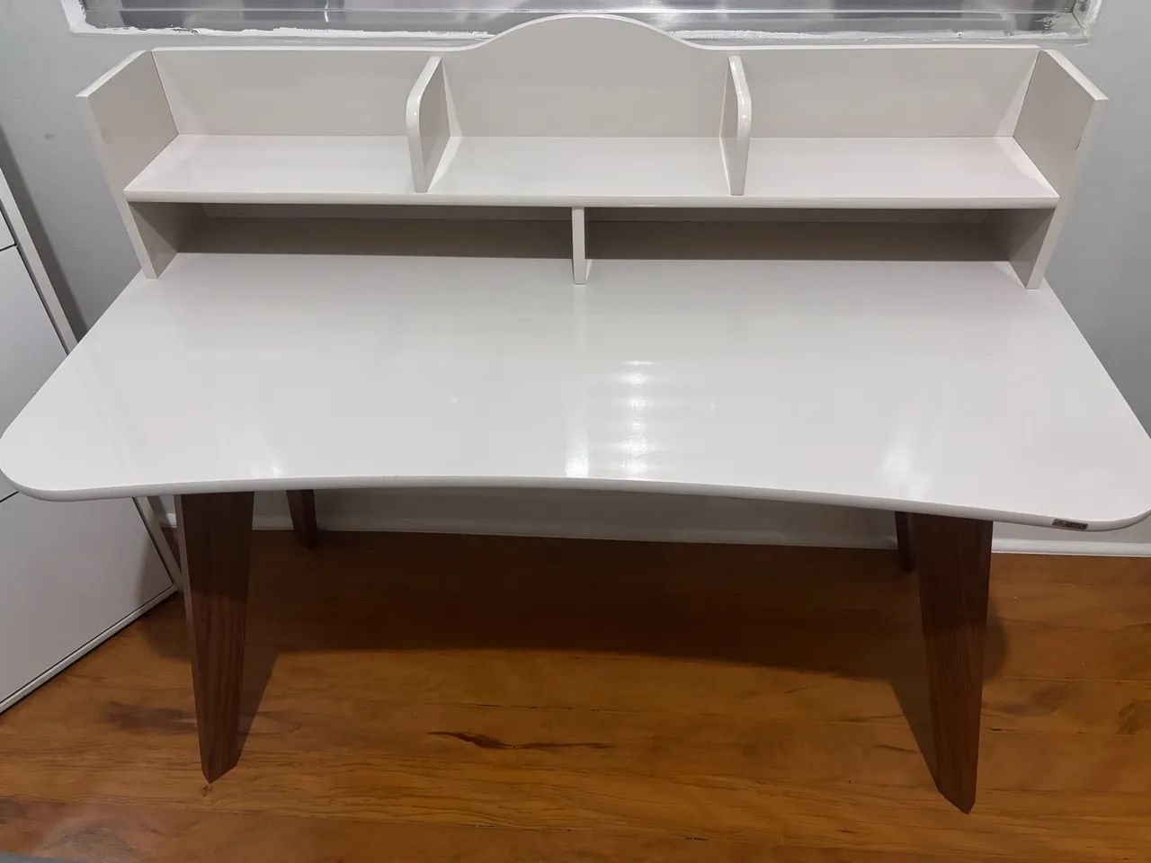 Escrivaninha seminova  - Foto 2