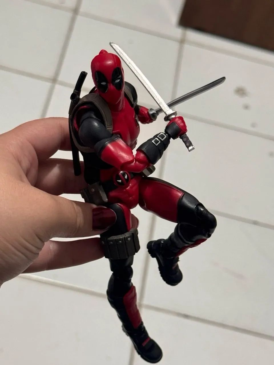Deadpool bootleg mafex  - Foto 2
