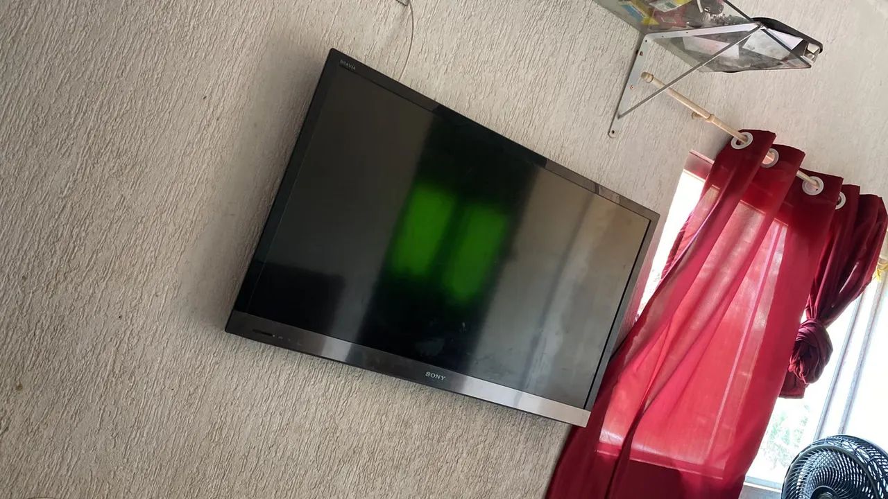 Vendi tv 49 polegadas não e smart