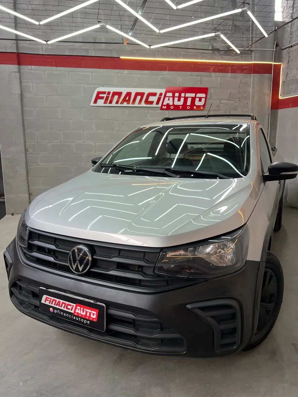 Volkswagen Saveiro Saveiro Robust 1.6 Total Flex 16V 2024