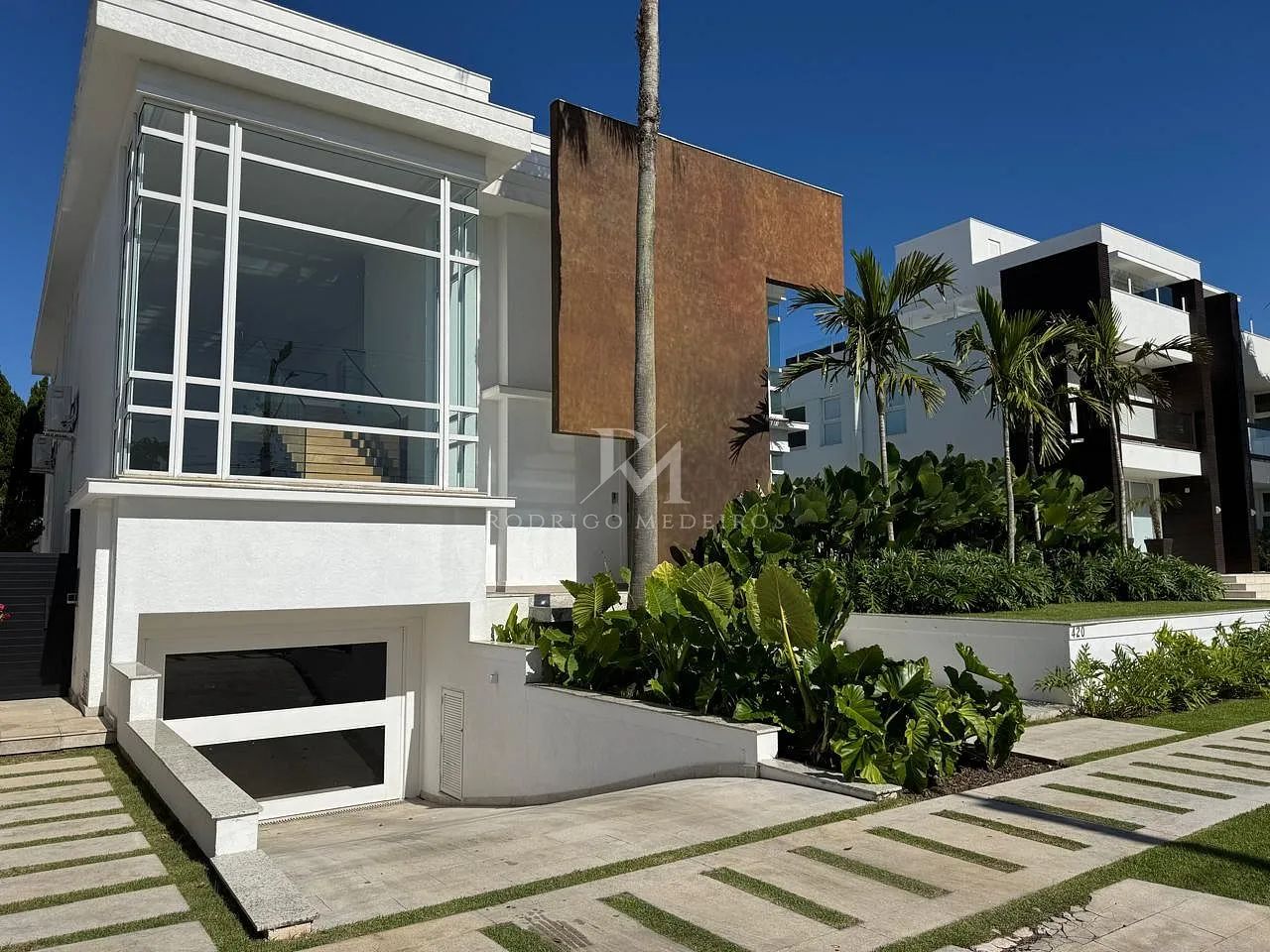 Casa à venda em Jurerê Internacional, Florianópolis-SC, com 4 suítes - Foto 3