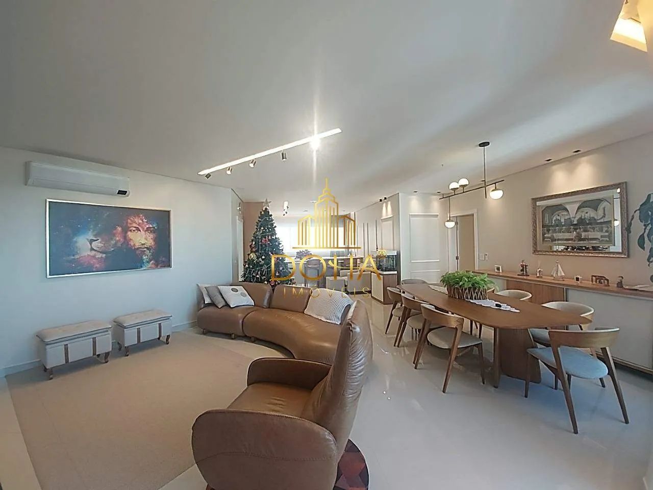 APARTAMENTO COM 3 SUÍTES E 3 VAGAS DE GARAGEM NO EDIFÍCIO PRIVILÉGE EM CASCAVEL