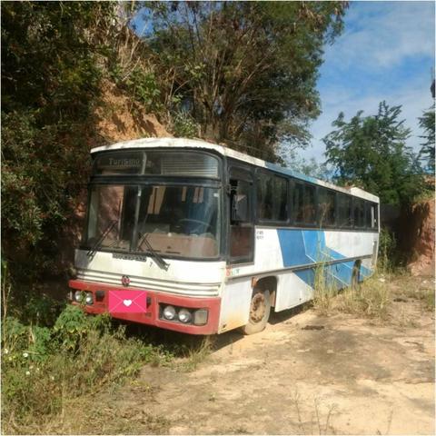 Ônibus - Foto 2