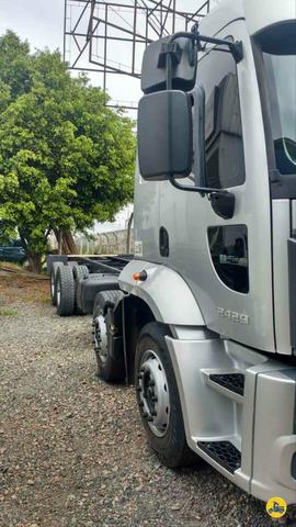 Caminhão Ford Cargo 2429 ano 13/13 - Foto 2