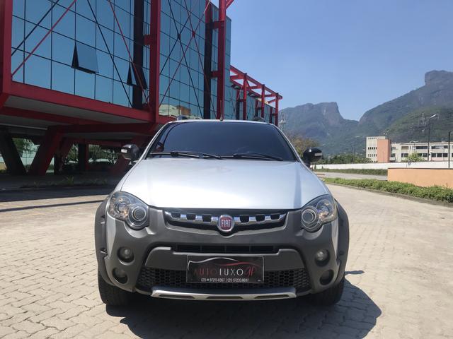 Fiat Strada Adventure cd 3 portas automática 1.8 flex com GNV completa - Foto 3