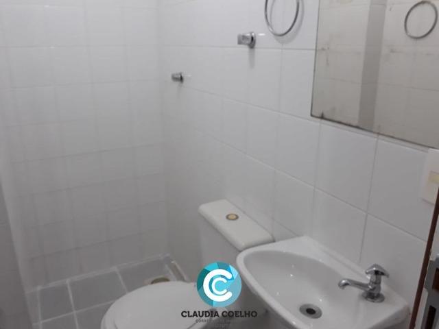 Belíssimo 04 quartos, frente para o mar, com ótima localização!! - Foto 18