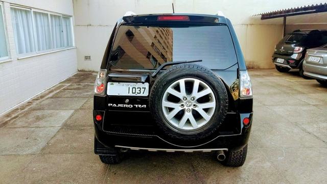 Pajero TR4 Aut 4X4 2012 Multimídia. Couro, Pneus Novos, Impecável, Sem detalhe - Foto 5
