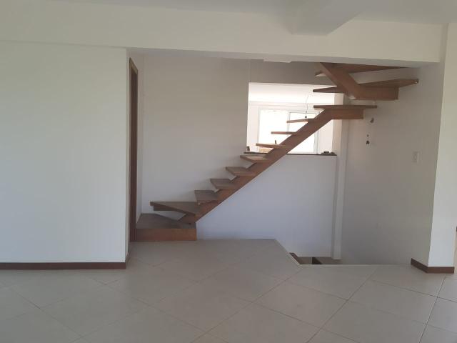 Excelente casa com 3/4 sendo 3 suites em patamares, toda nova, oportunidade unica!!! - Foto 6