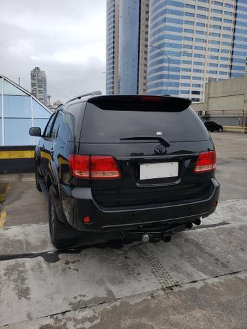 Toyota Hilux SW4 - Foto 4