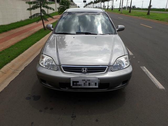 Vendo Honda Civic LX 2000