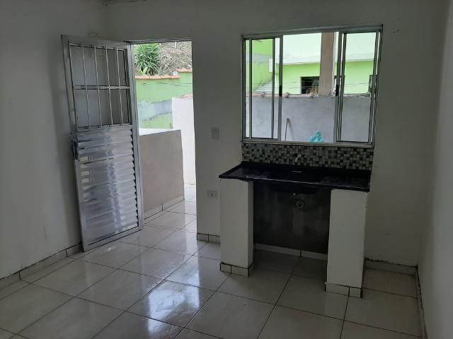 Aluga casa, quarto , sala , cozinha, banheiro e área de serviço - Foto 5