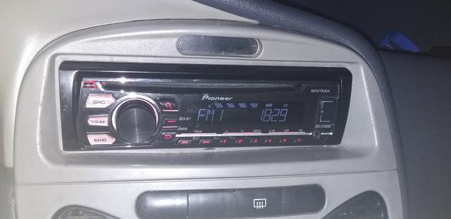 Rádio Pioneer - Foto 2