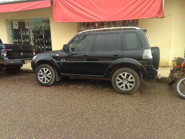 Pajero TR4