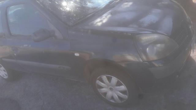 Clio 2004 Motor 1.0 8 v - Foto 3