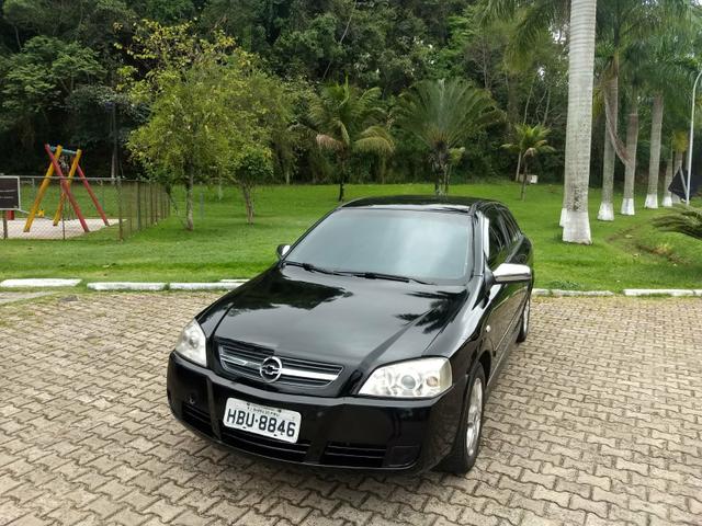 Vendo carro Perfeito estado