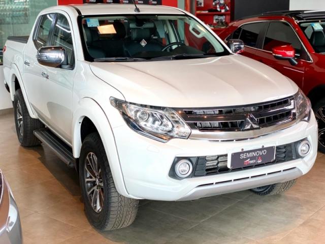 Mitsubishi L200 Triton 2.4 16V Turbo Diesel Sport HPE-S 4P 4X4 Automático