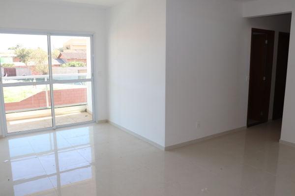 Apartamento com 3 quartos no Condomínio Residencial Lakeside - Bairro Residencial Itaipu - Foto 7