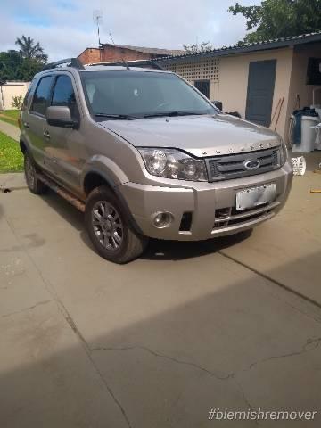Ford Ecosport e Fiat Strada working