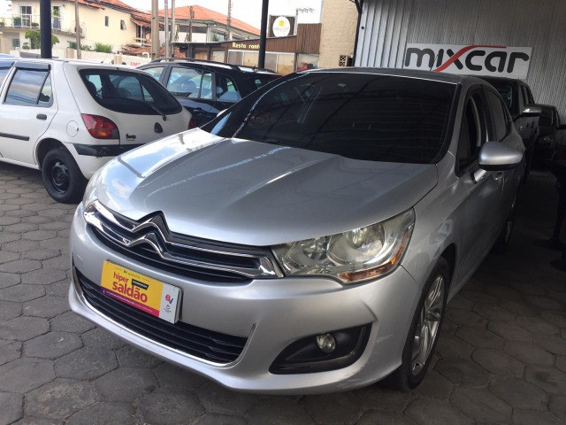 Citroen C4 Lounge Tendence 2.0 2014 - Foto 2