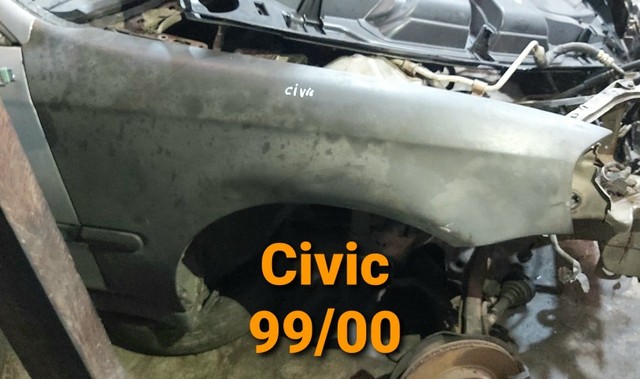 Paralama Direito  Civic 99  á  00