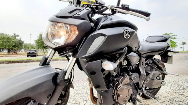 YAMAHA MT07 ABSOLUTAMENTE NOVA