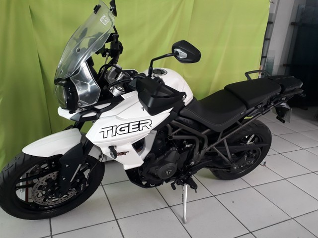 TRIUMPH TIGER 800 XRX