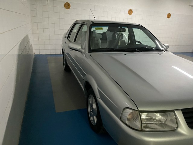 SANTANA ANO 2003 PRATA 1.8 MI A ÁLCOOL