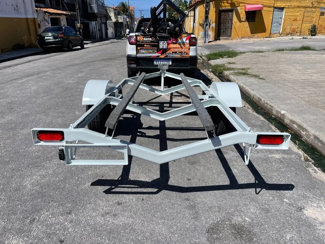 Reboque para jet ano 22025 zero pronta entrega cores branca ou preta  para 170 230 300