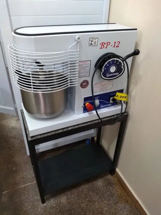 Masseira/Batedeira Planetária BP12SL Gastromaq G.Paniz