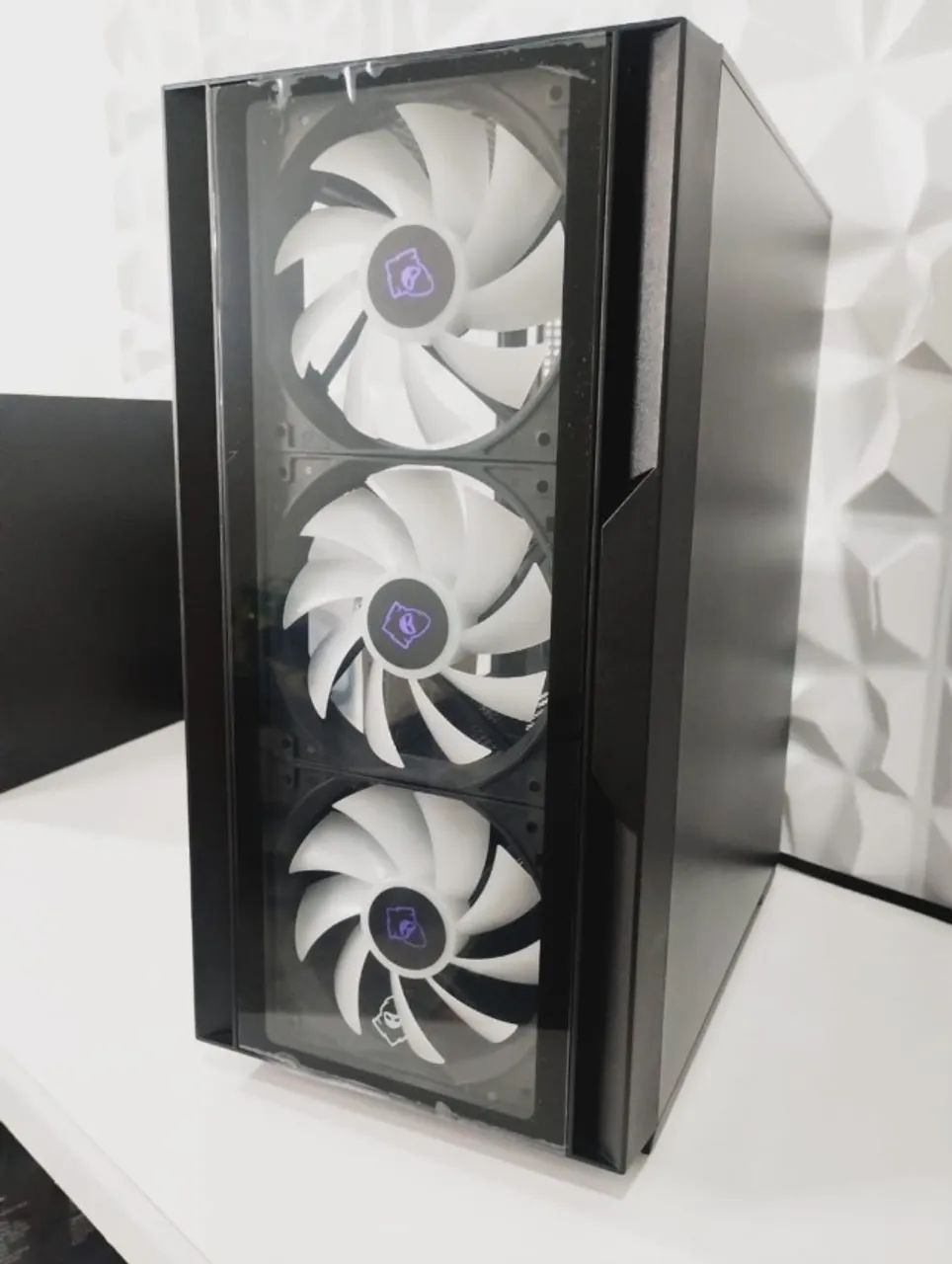 (new) New Gaming Case with 3 RGB Fans, OLX Pay shipping, glass side panel, top64317902517761124