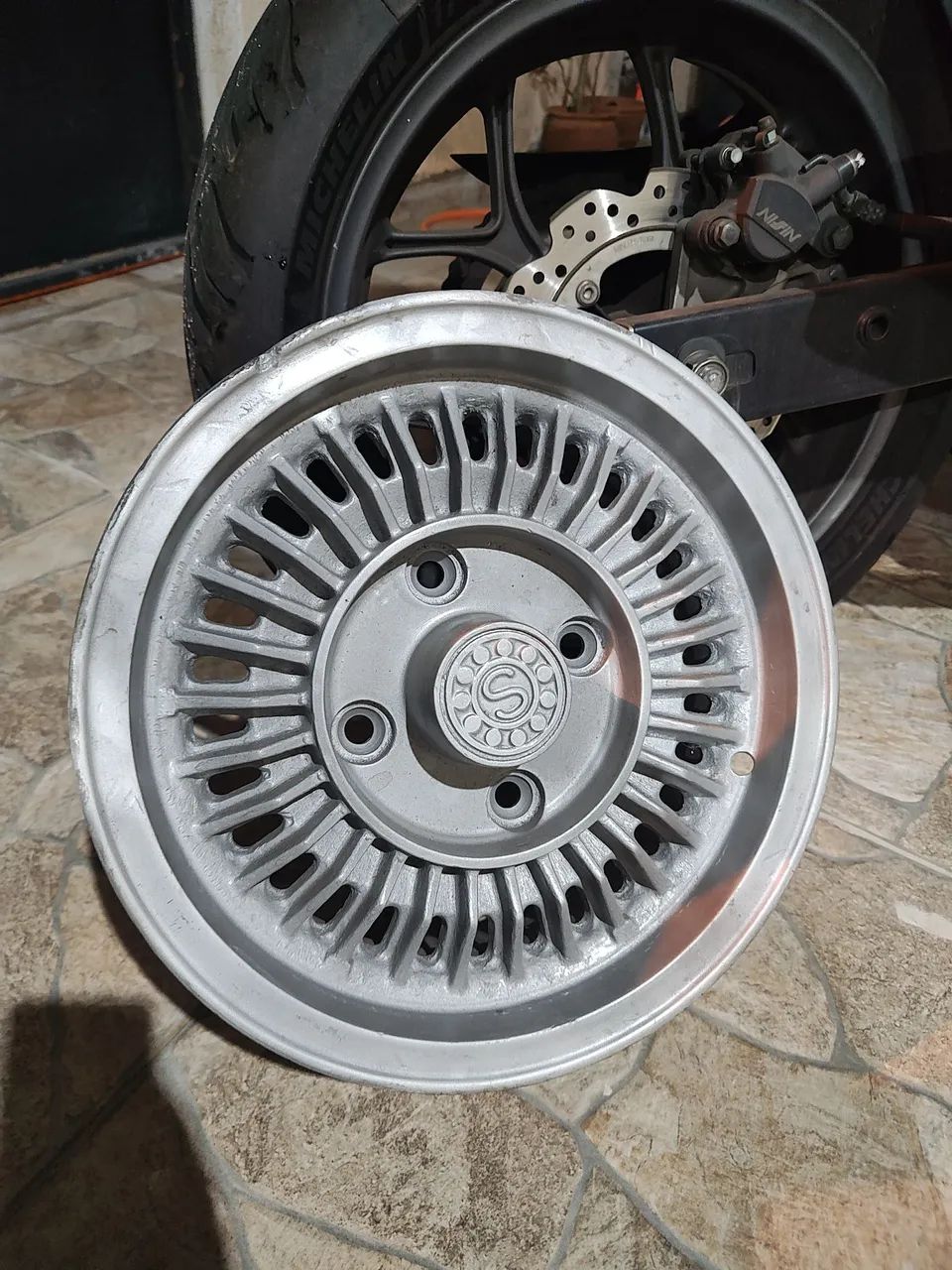 Roda MP LAFER aro 14 original SCORRO 