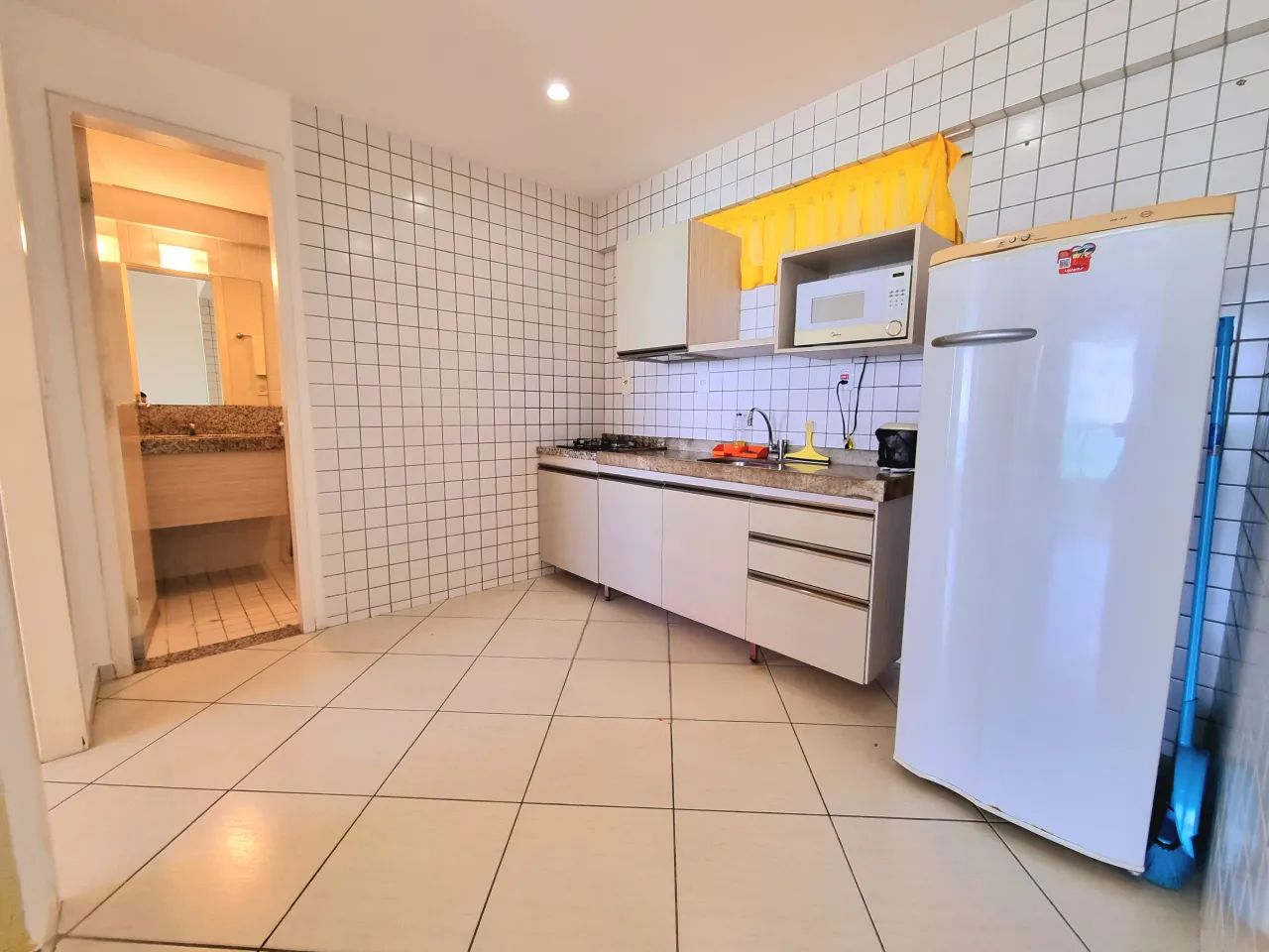 Flat mobiliado em Ponta Negra c/ linda vista para o mar - Foto 12