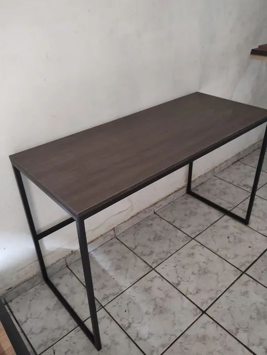 Mesa estilo industrial com MDF  - Foto 3