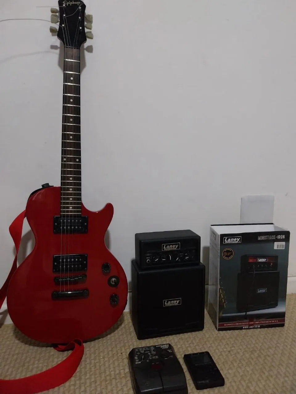 Guitarra Epiphone Les Paul Vermelha + Amplificador Laney
