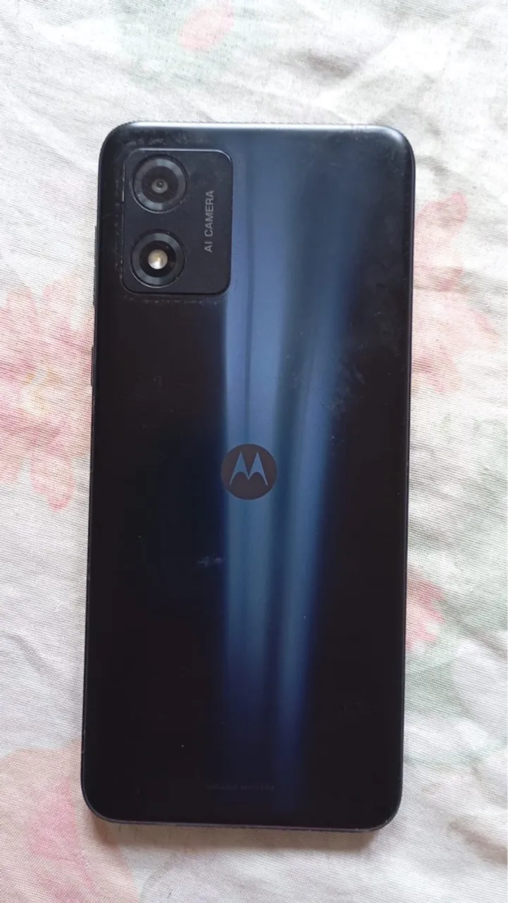Motorola E13