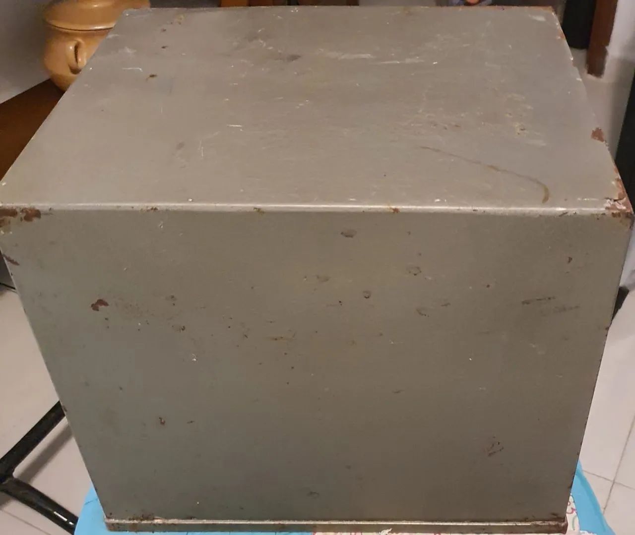 Caixa Forte Antiga de Metal - Foto 4