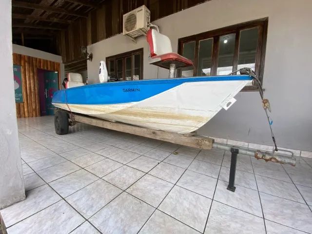 Barco Semichato 5 metros com plataforma - Foto 11