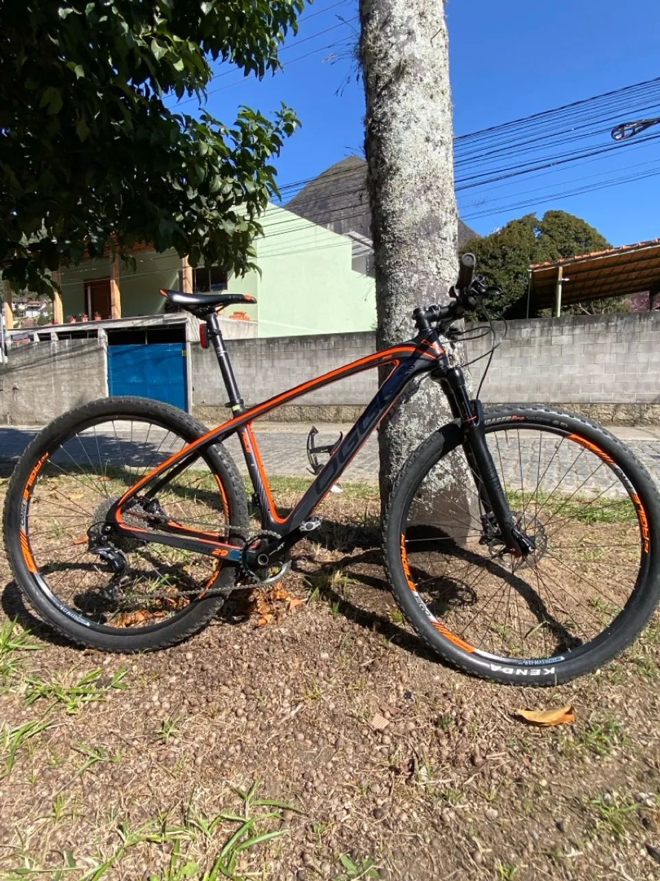 Bicicleta Oggi Agile pro - Carbon - aro 29 