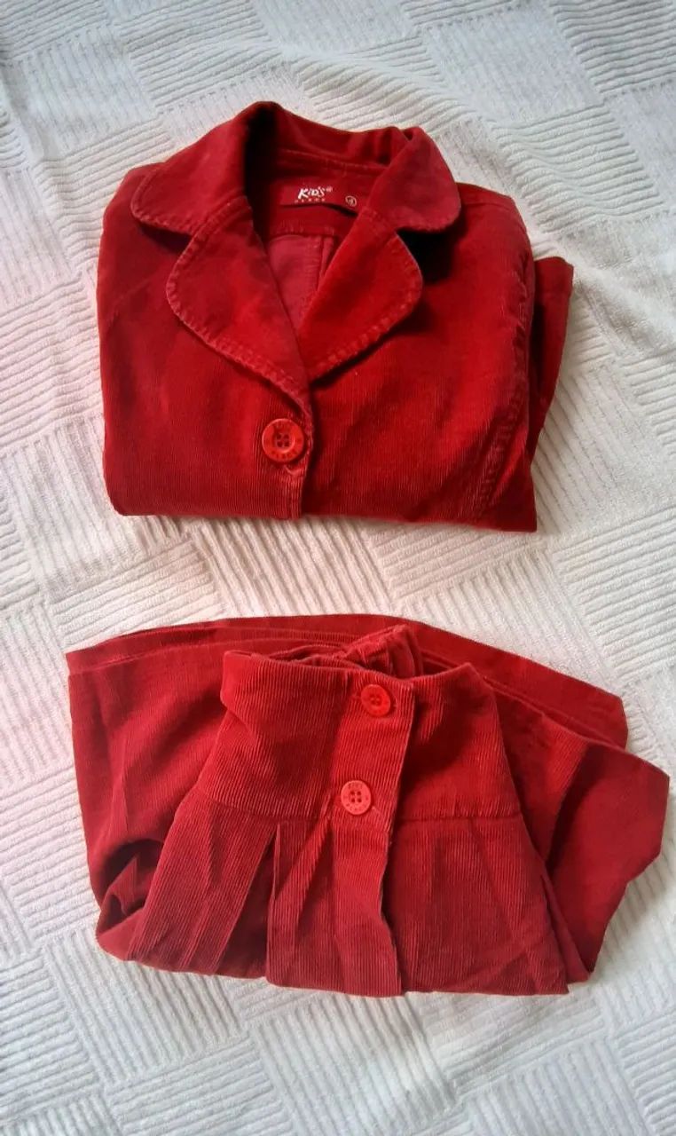 conjunto de saia e casaco veludo vermelho kids place n.4