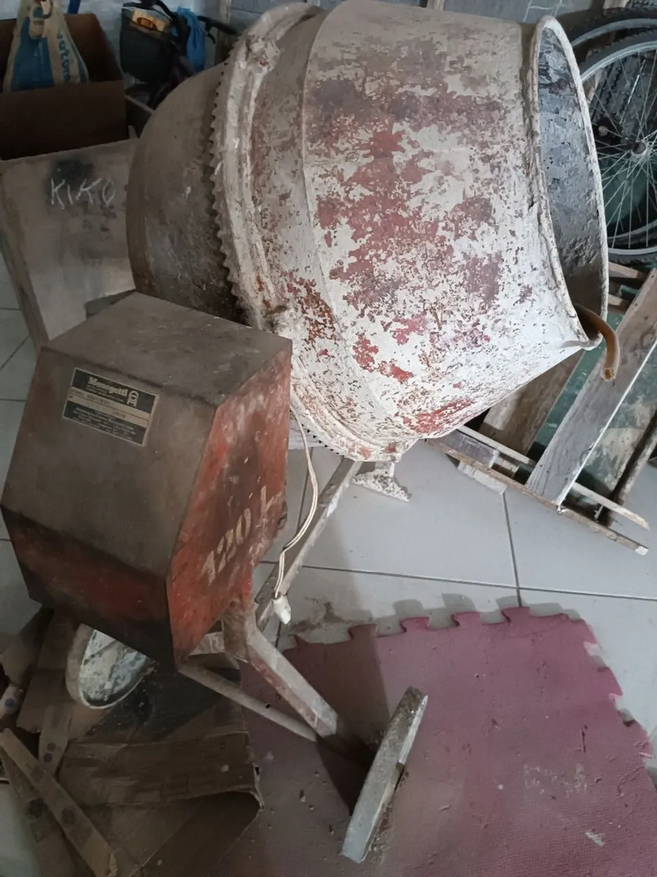 Betoneira 120L Menegotti