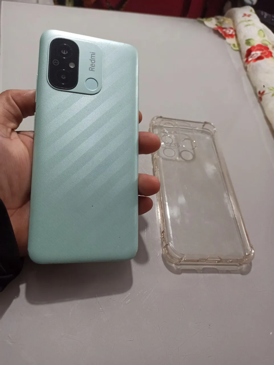 Vendo Redimi 12c 128gb novo sem marcas de uso
