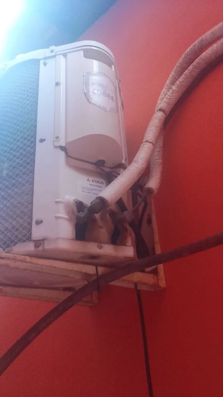 Ar condicionado comfee com defeito - Foto 2