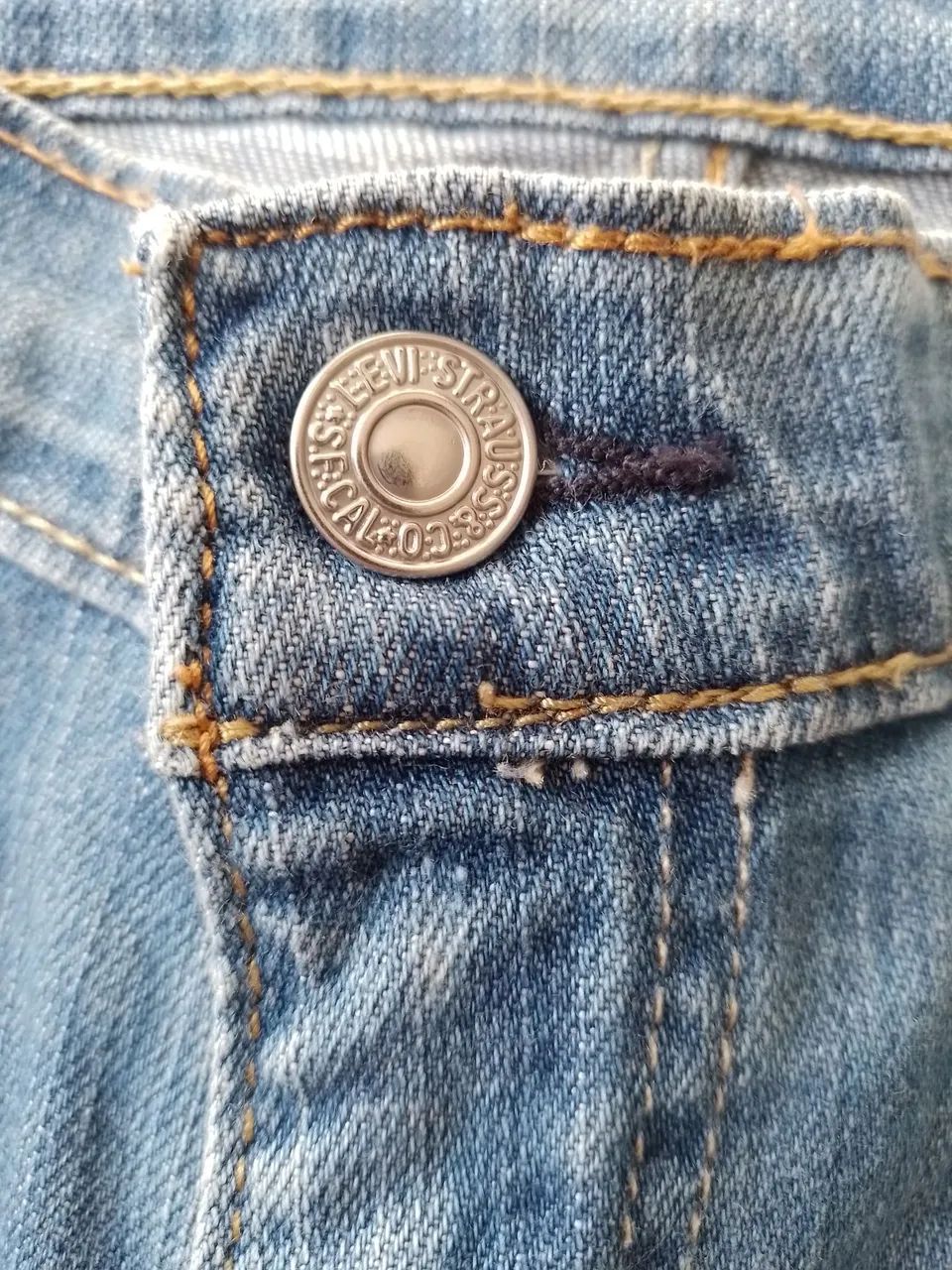 2 Calças Jeans Levi's Original 505/508