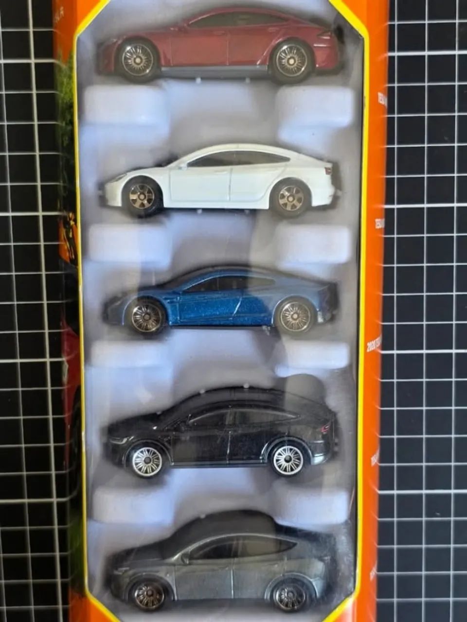 5Pack Tesla Anniversary - Matchbox - Foto 2