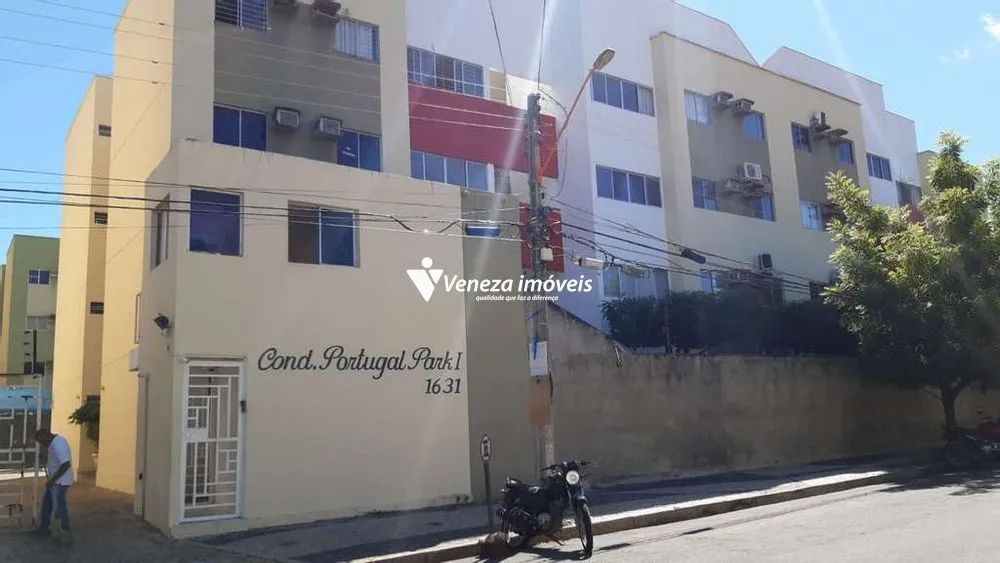 Apartamento no Condomínio Portugal Park I para Venda