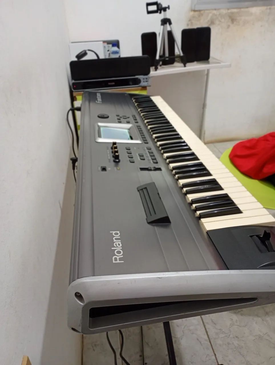 Roland fantom FA 76 (troco) - Instrumentos musicais - Santo