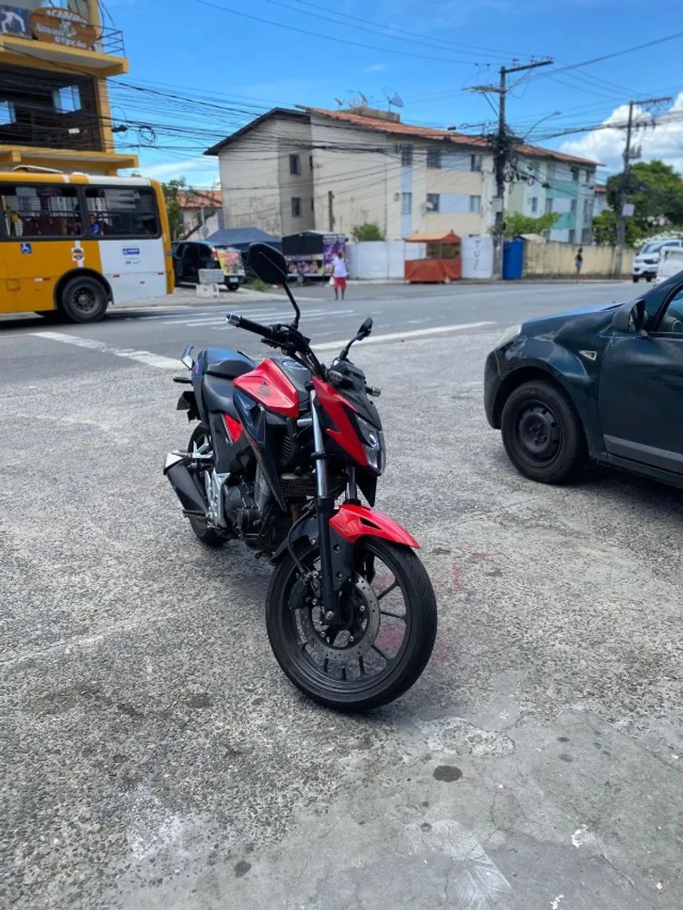 CB300F (financiada) - Foto 2