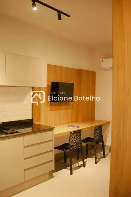Flat para locação de aprox. 28 m², com 1 quarto, no bairro Santa Mônica - Uberlândia - Mg